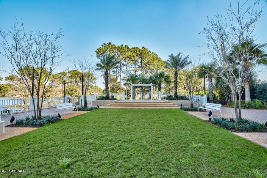 Laketown Wharf - Residential