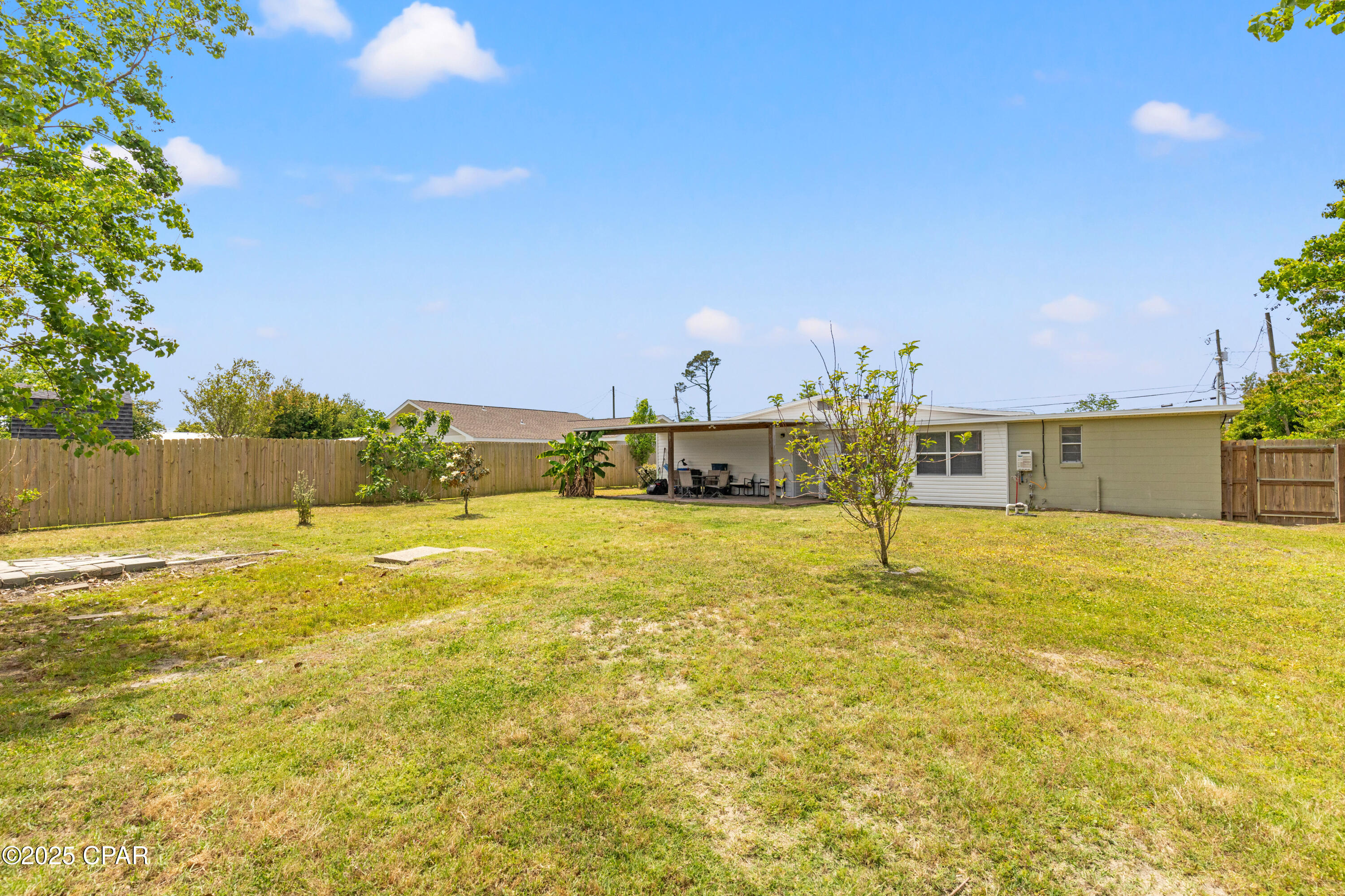 [No Recorded Subdiv] - Residential Lease