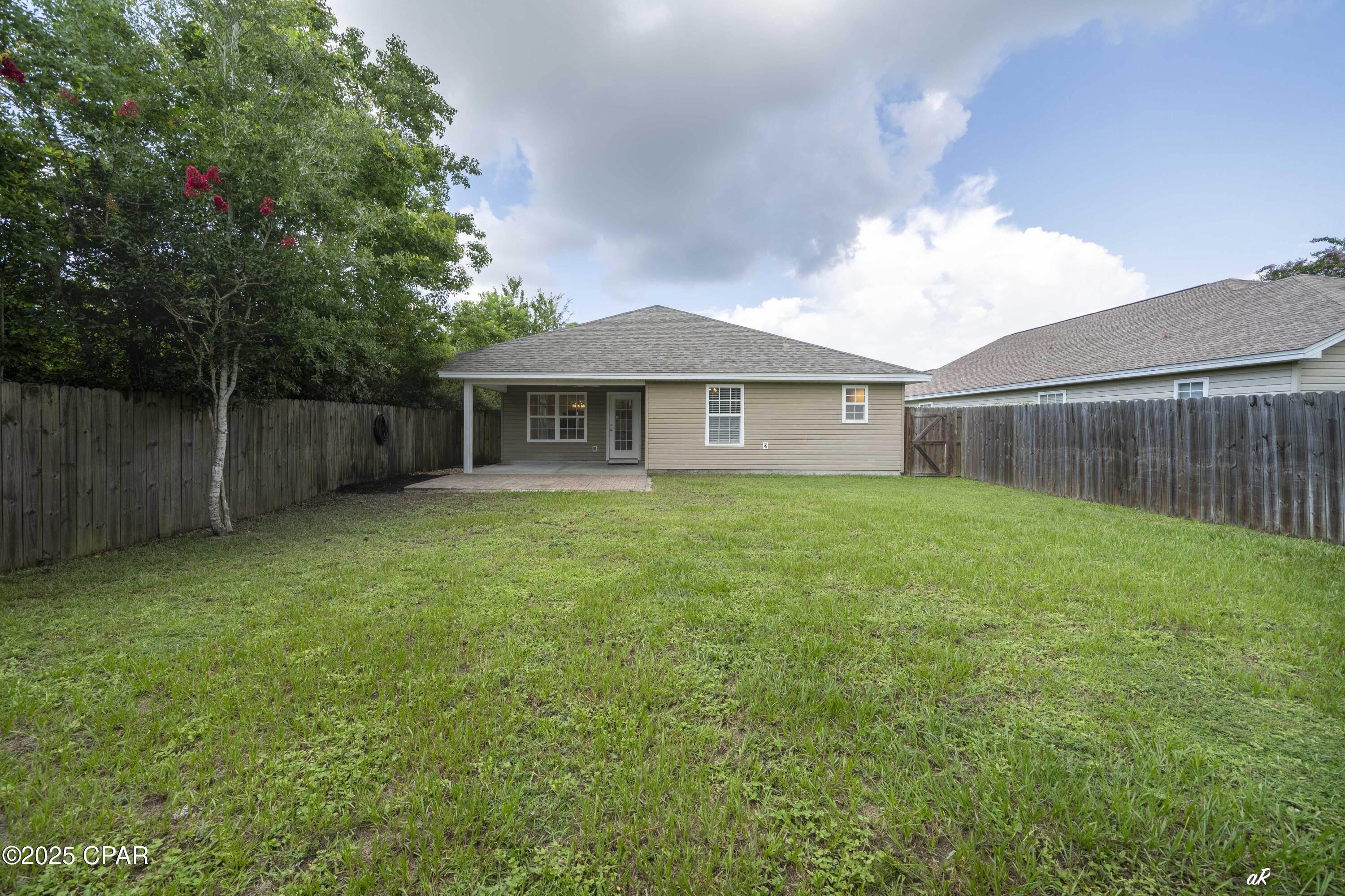 [No Recorded Subdiv] - Residential Lease