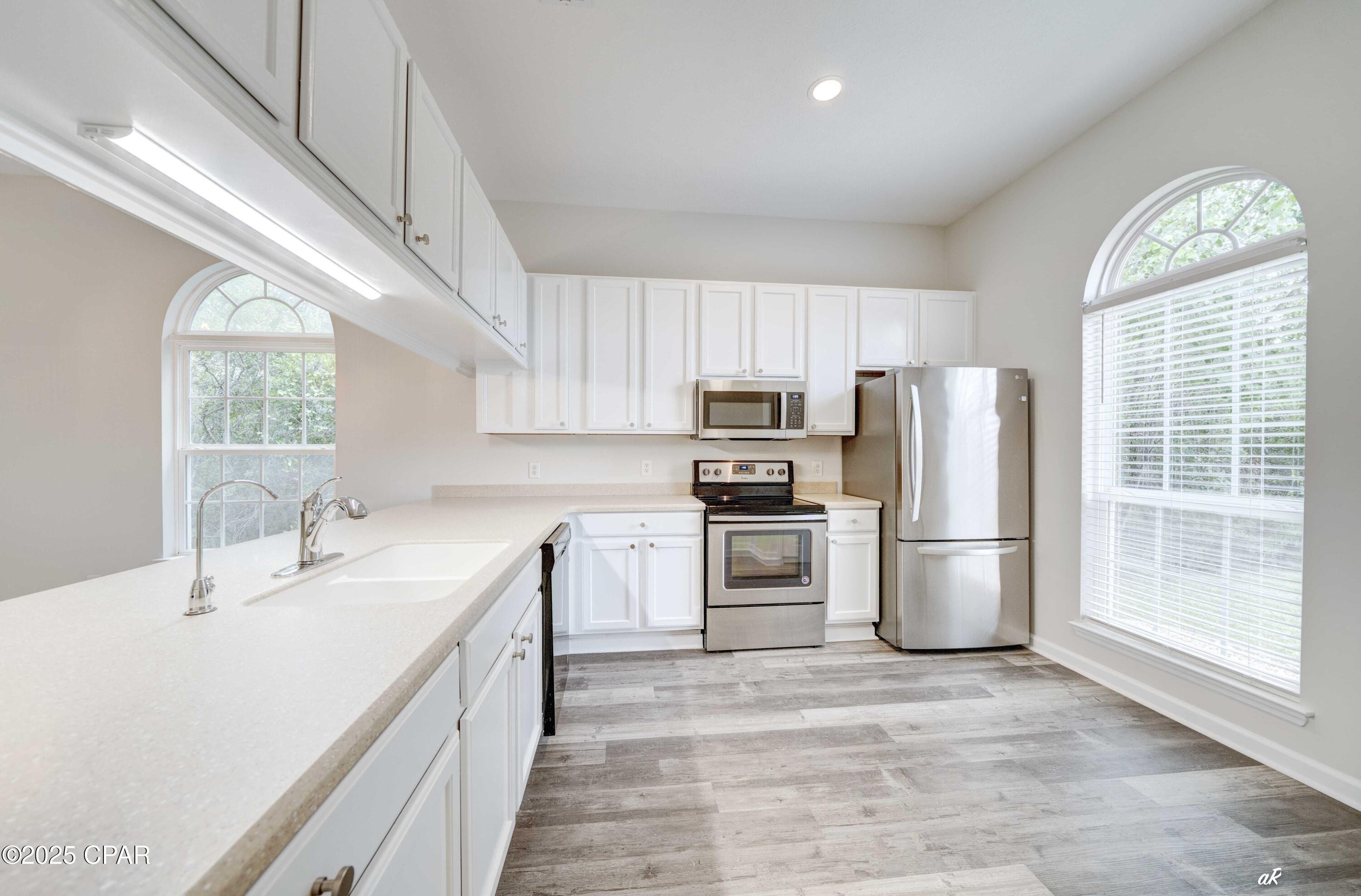 [No Recorded Subdiv] - Residential Lease