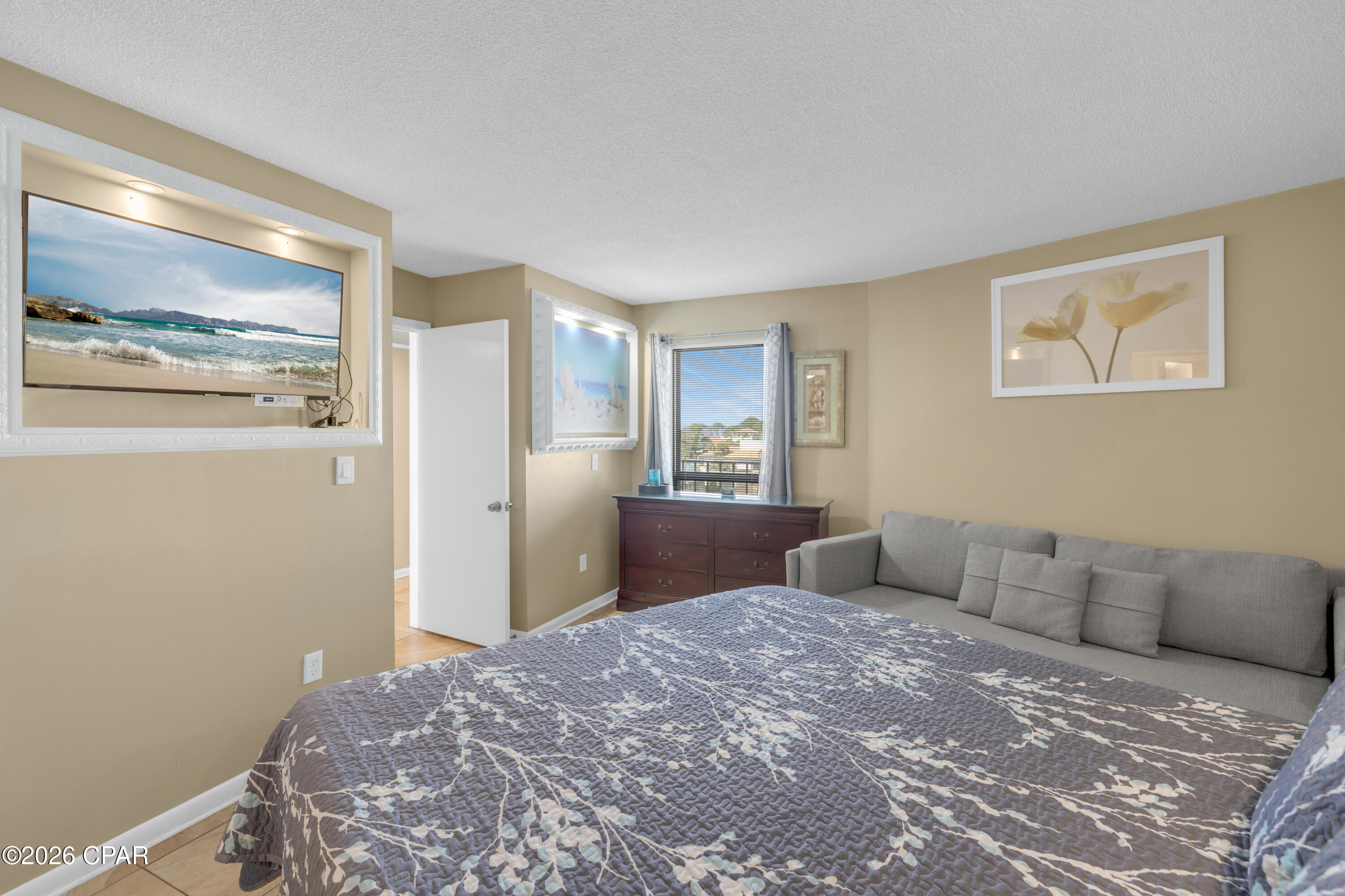 Edgewater Tower I - Residential