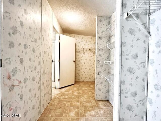 Moon Court - Residential