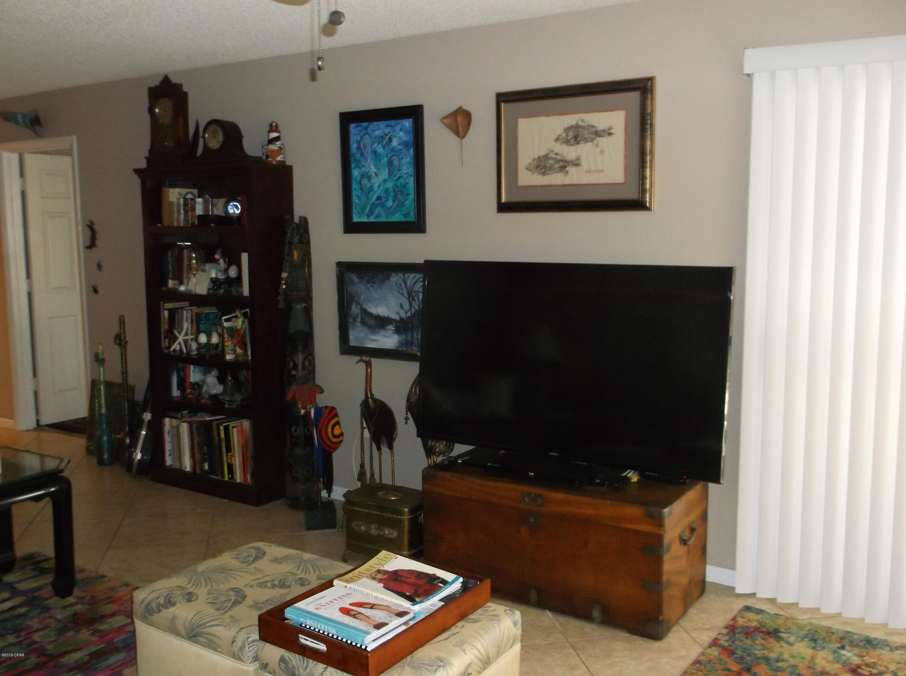 Hombre Golf Village - Residential