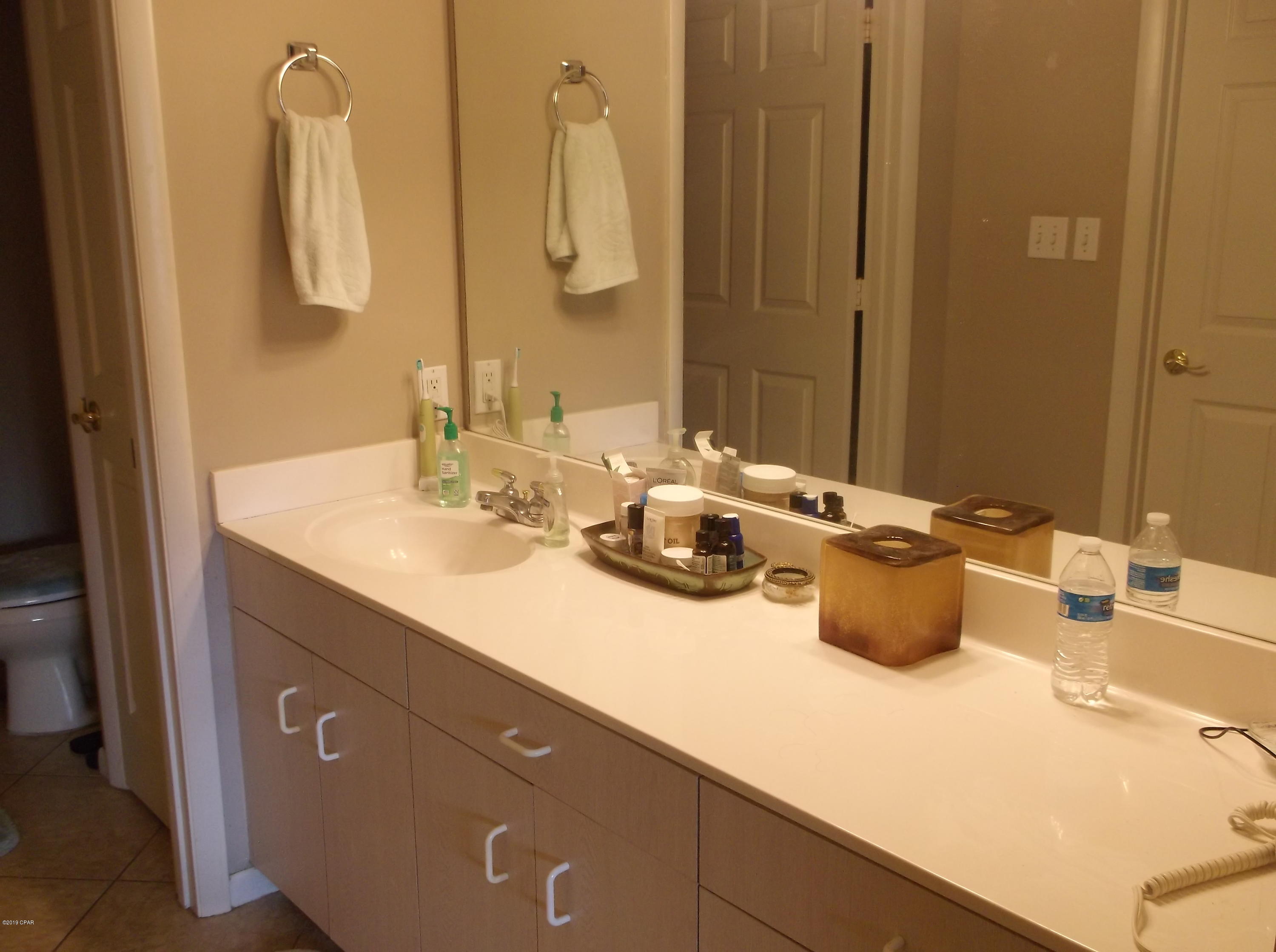 Hombre Golf Village - Residential