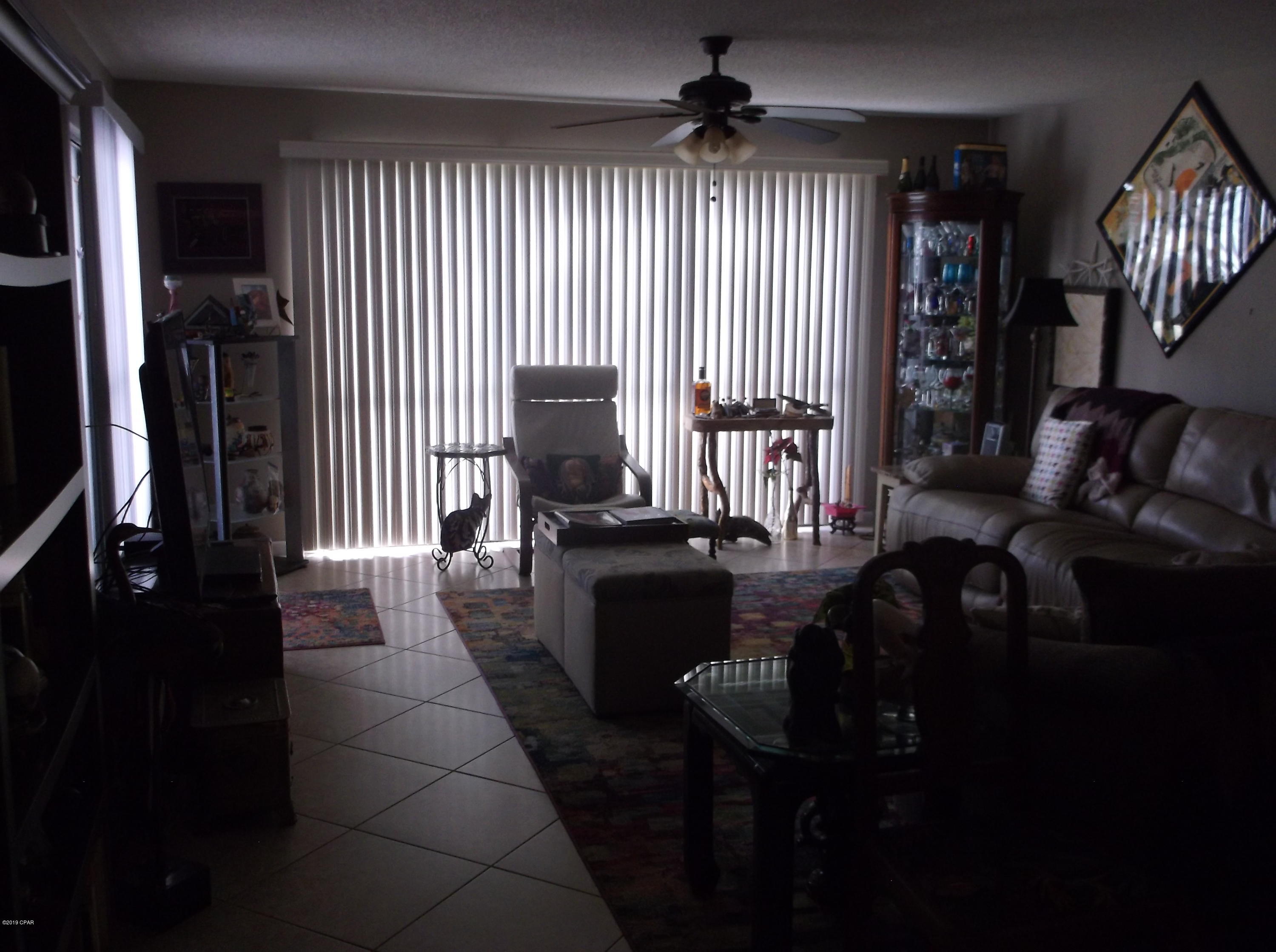 Hombre Golf Village - Residential