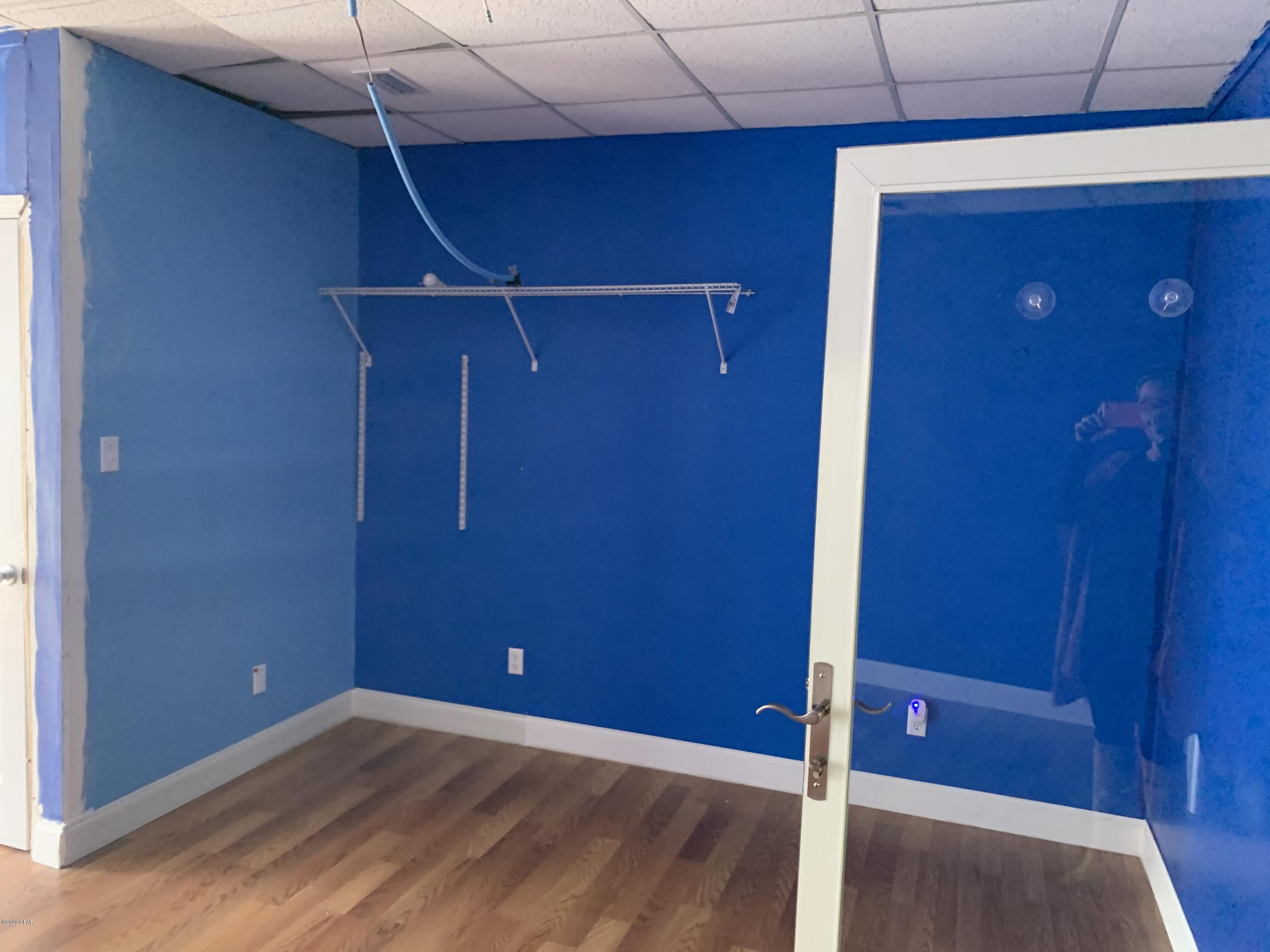 Promenade Shopping Mall - Commercial Lease