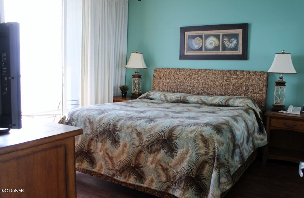 Majestic Beach Tower I - Residential