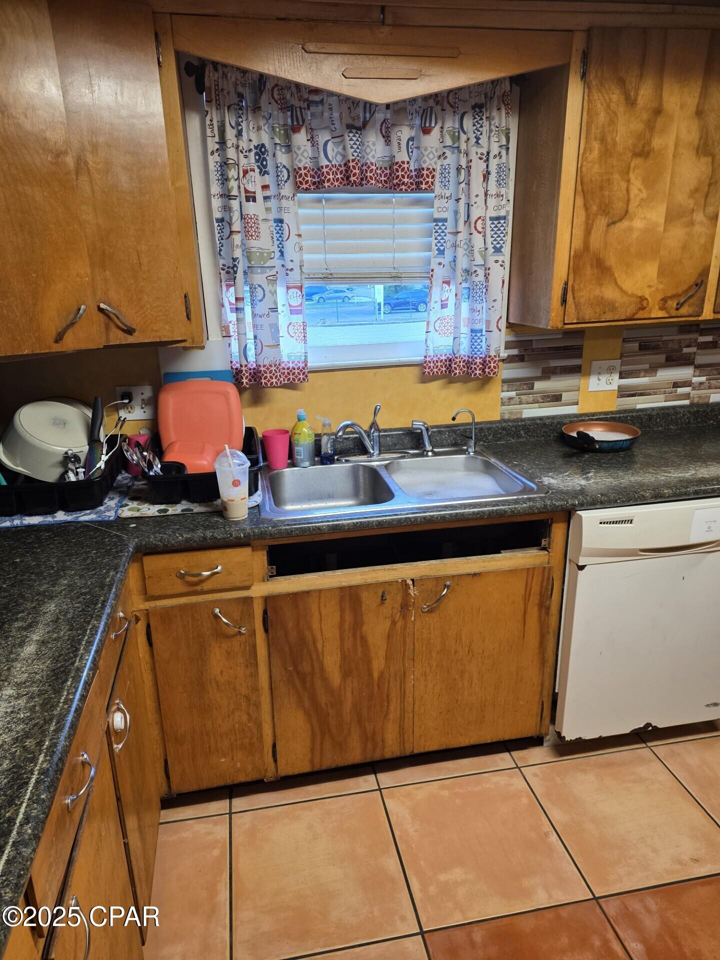 [No Recorded Subdiv] - Commercial Sale