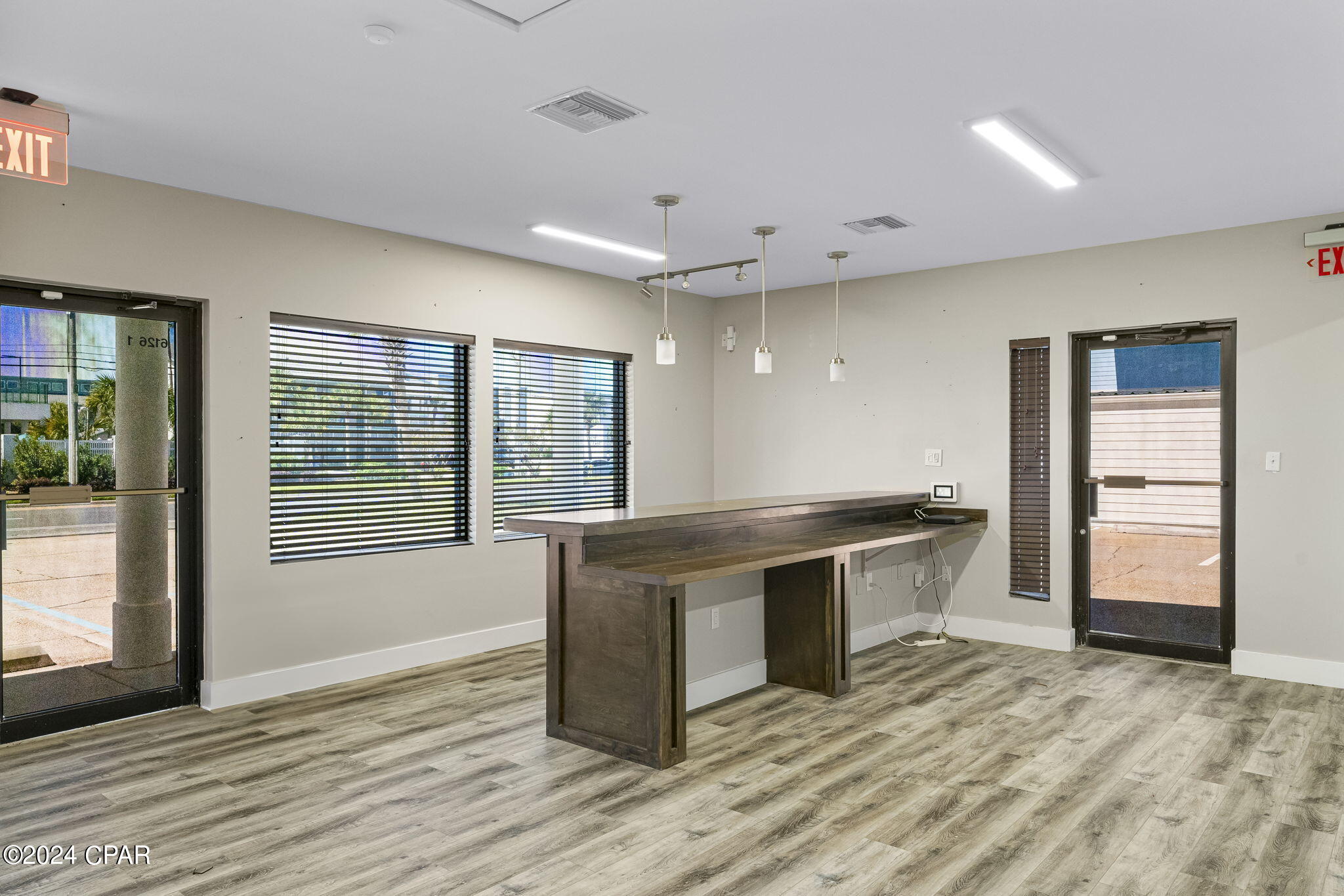 Crescent Beach Unit 1 - Commercial Sale