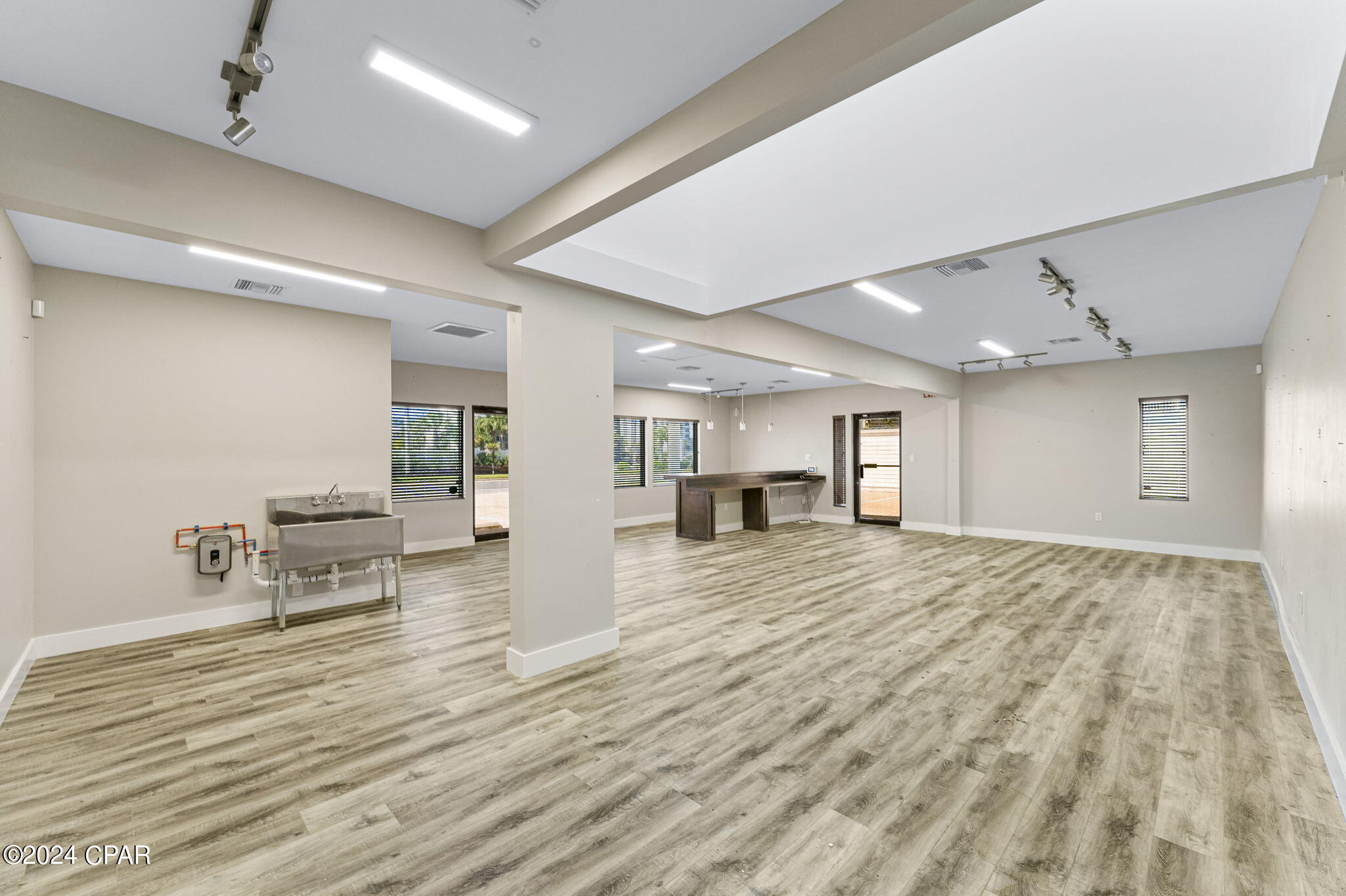 Crescent Beach Unit 1 - Commercial Sale