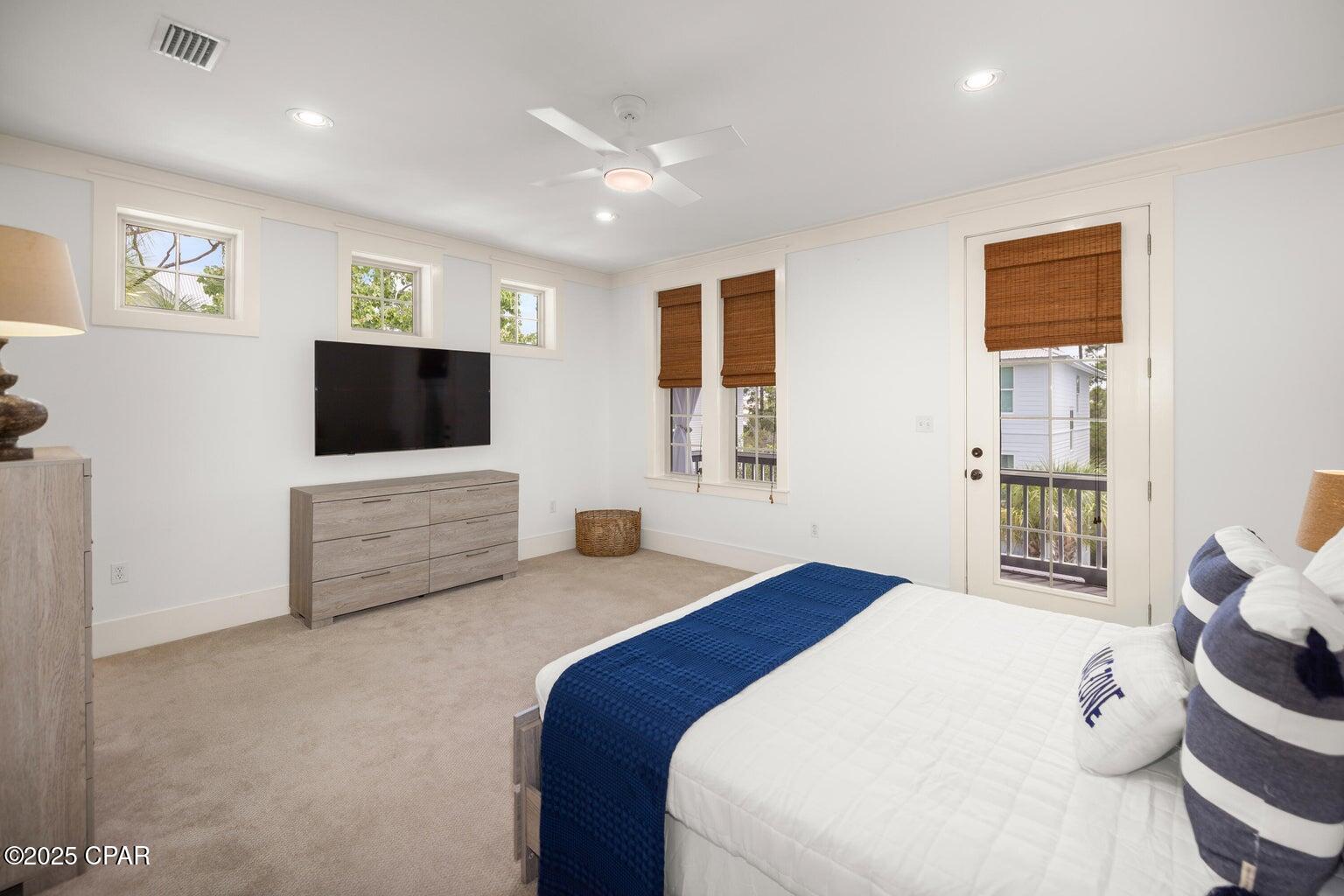 Treetop - Residential