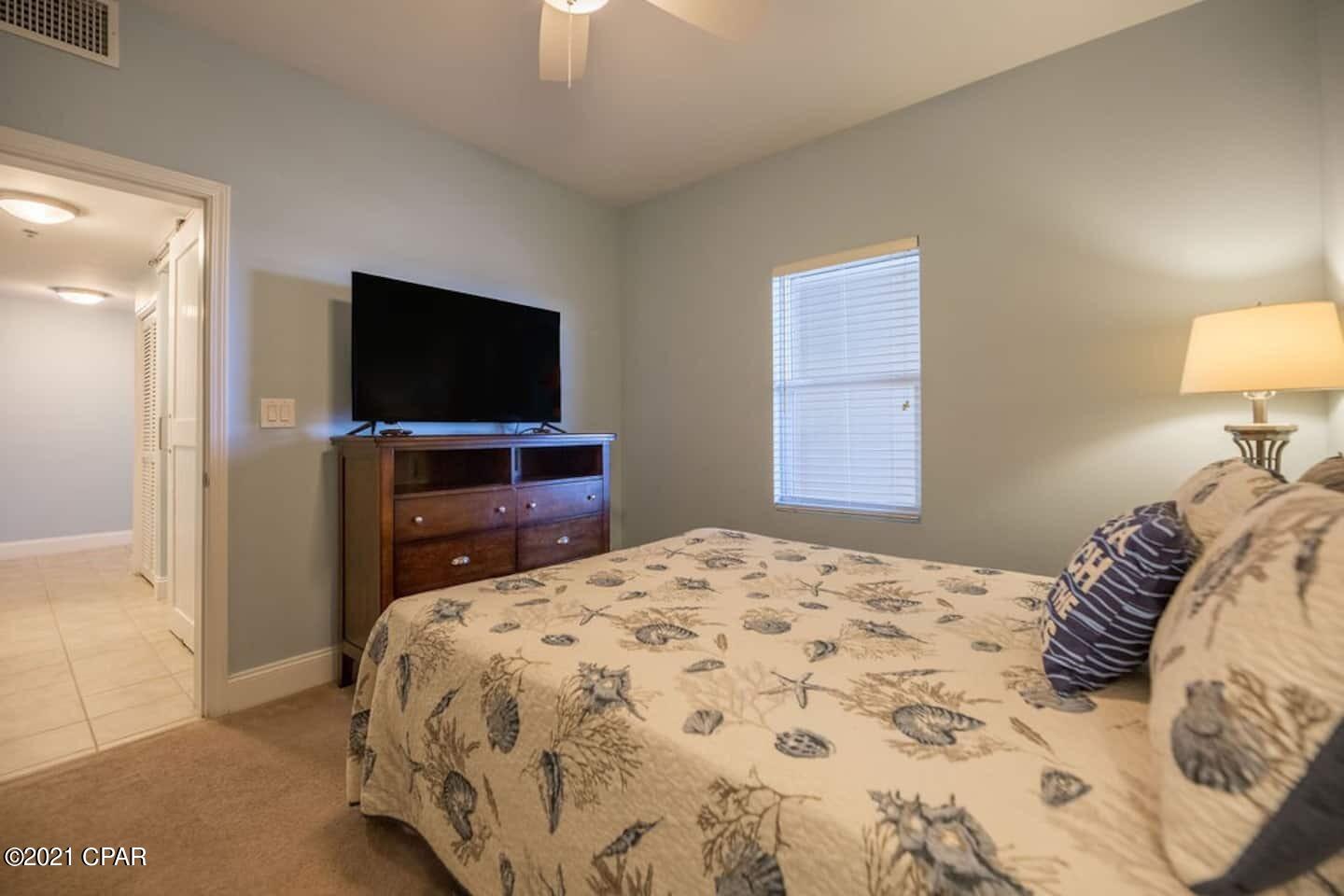 Laketown Wharf - Residential