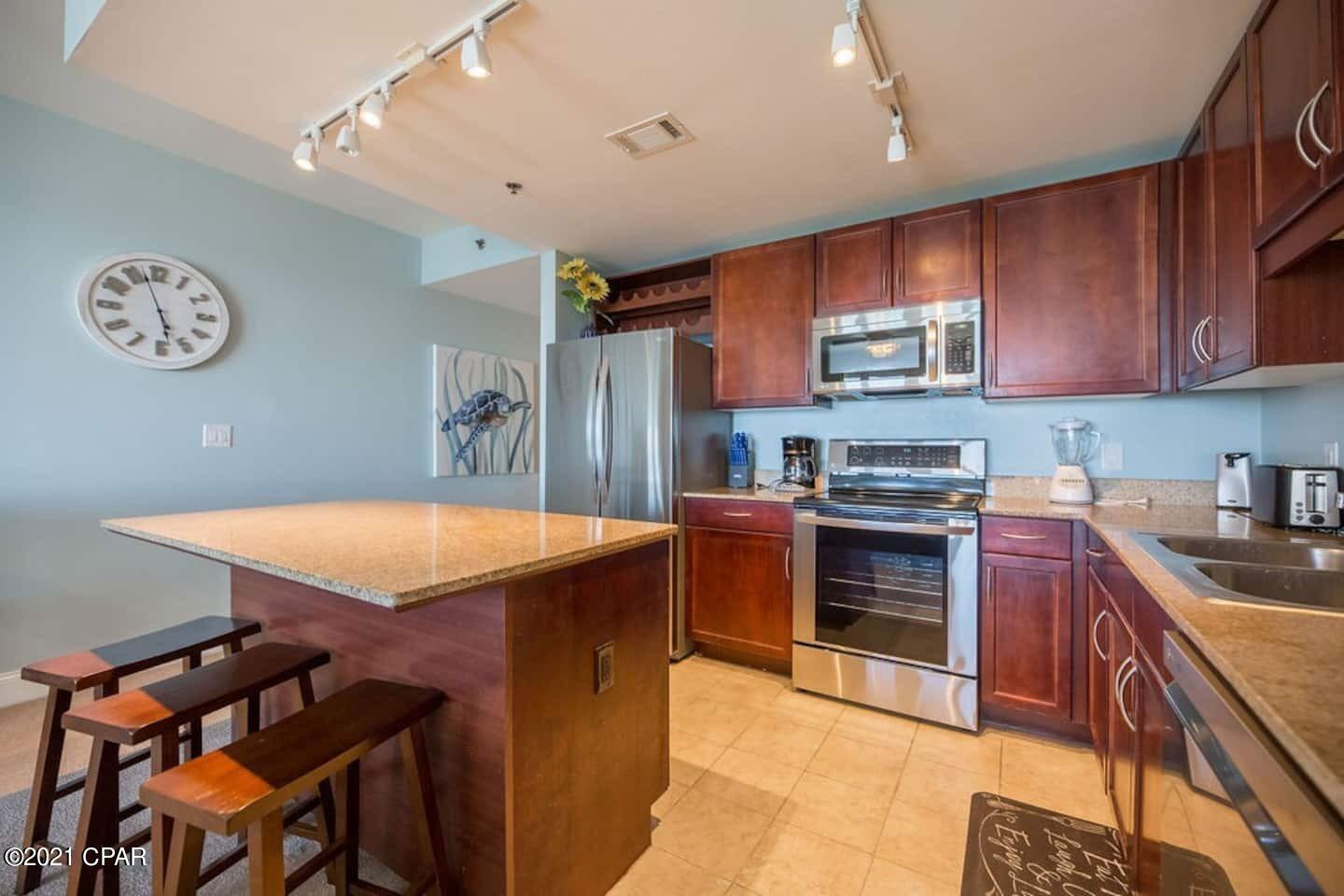 Laketown Wharf - Residential