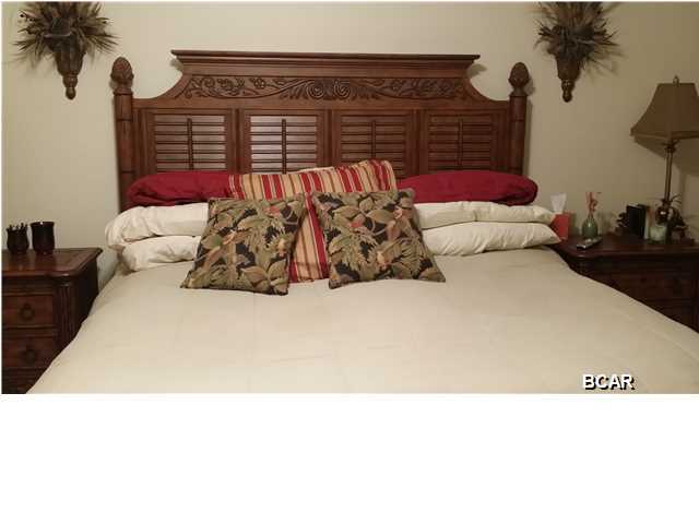 Hibiscus By The Bay - Residential