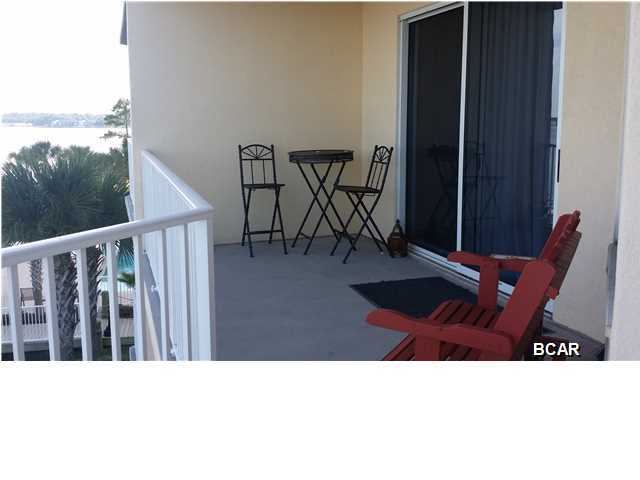 Hibiscus By The Bay - Residential