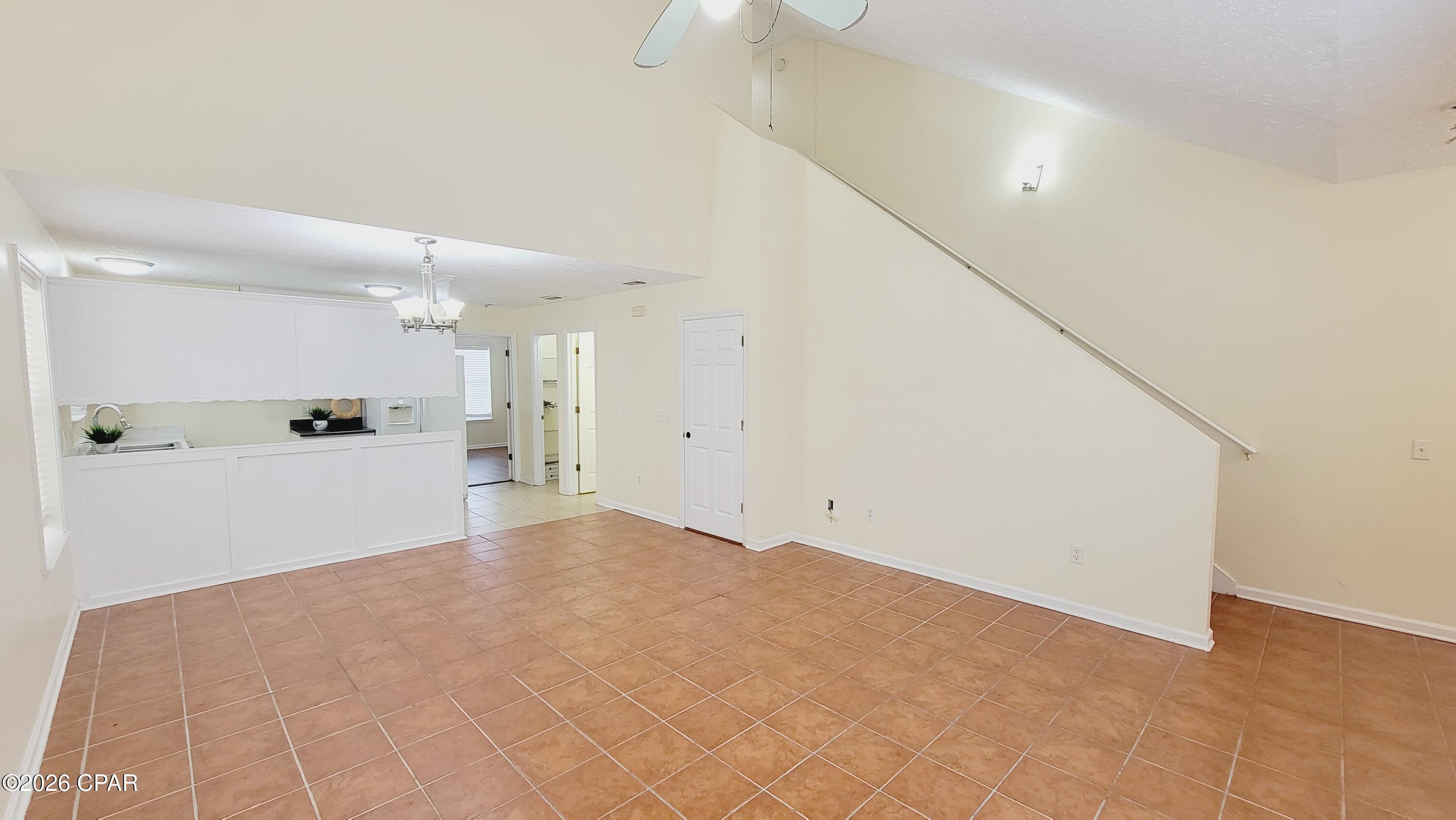 Palm Cove Phase III - Residential Lease