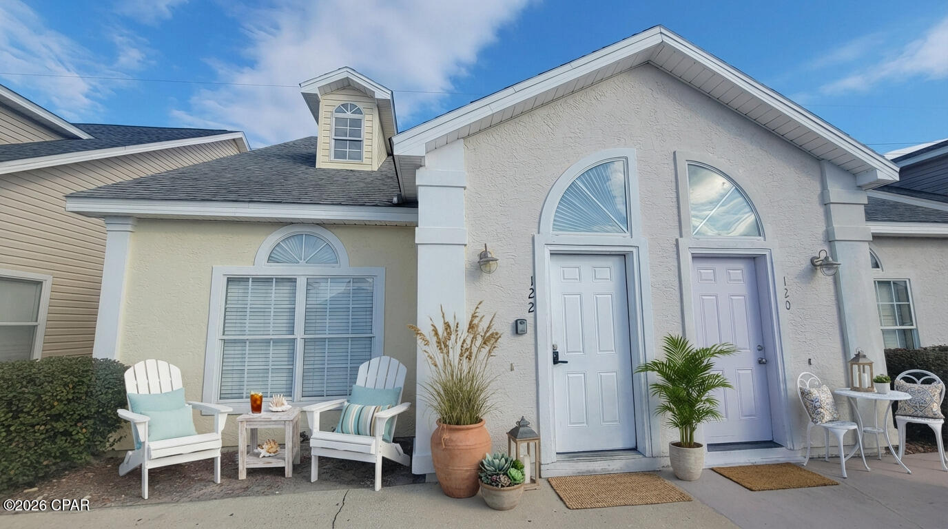 Palm Cove Phase III - Residential Lease