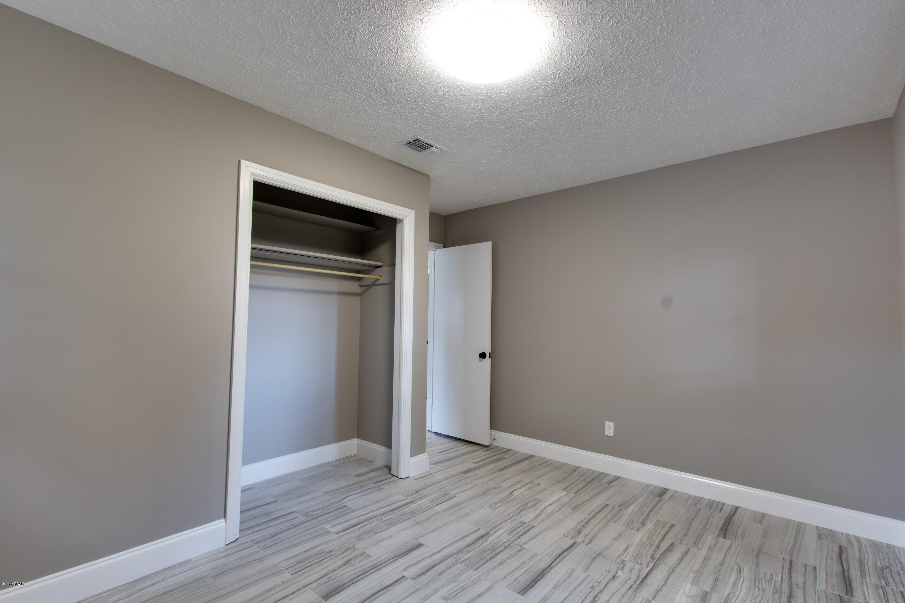 Hentz 1st Add Unit A - Residential