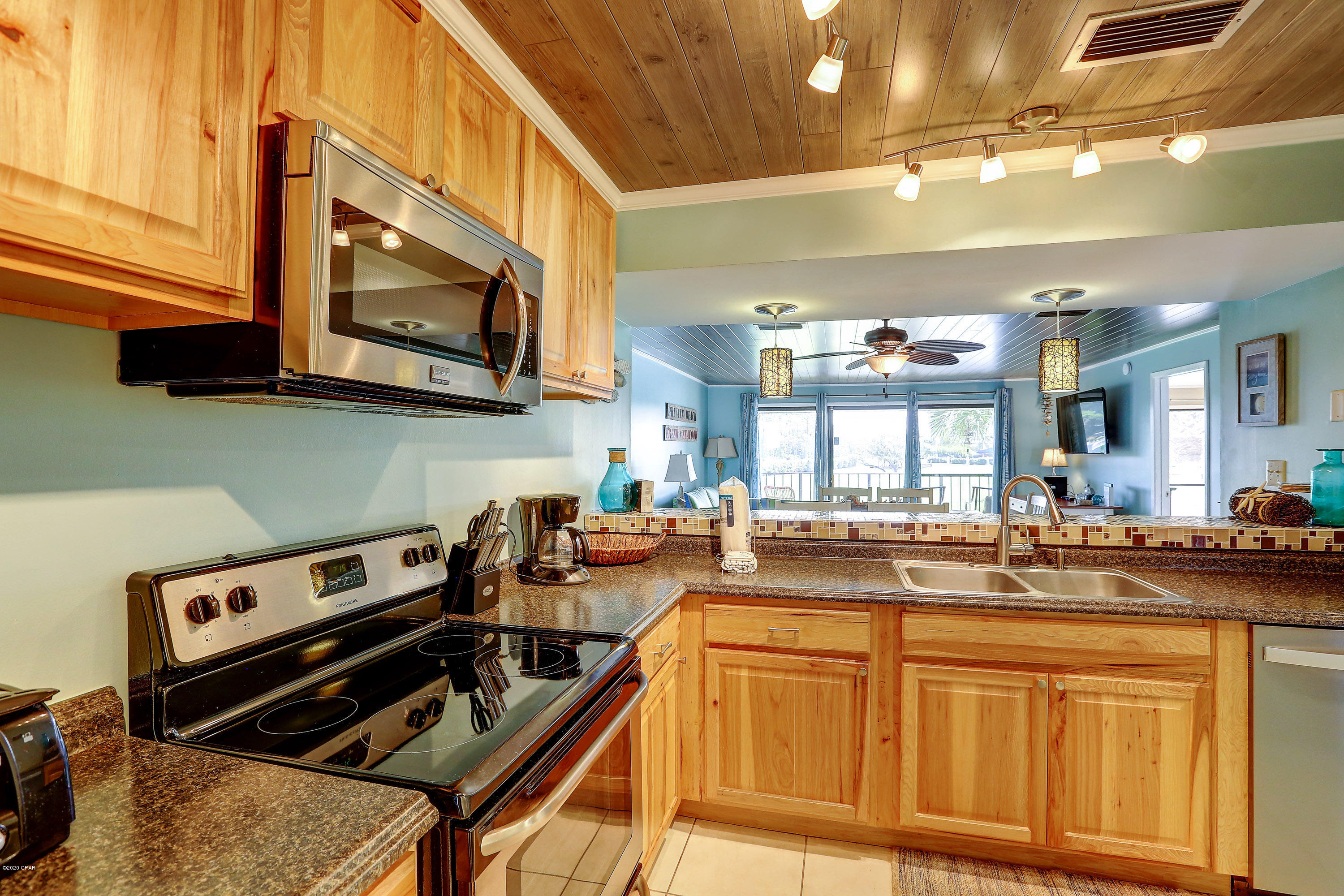 Edgewater Golf Villas III-B - Residential