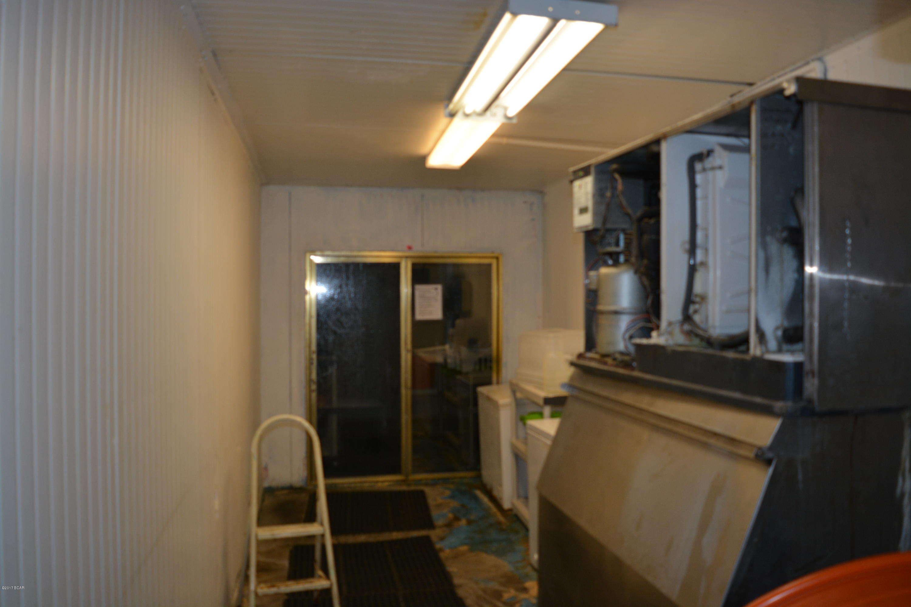 Port Lagoon - Commercial Sale