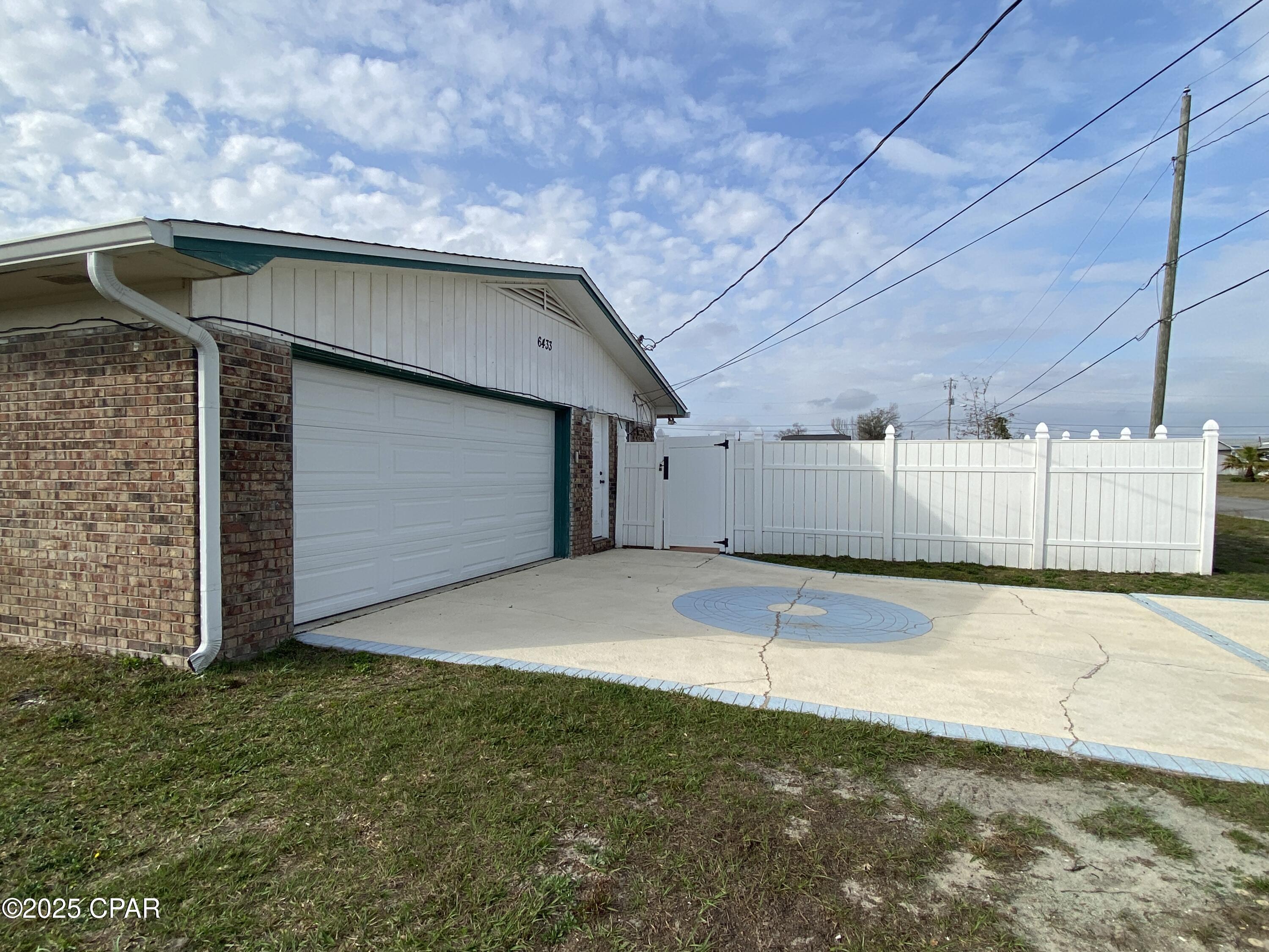 [No Recorded Subdiv] - Residential Lease