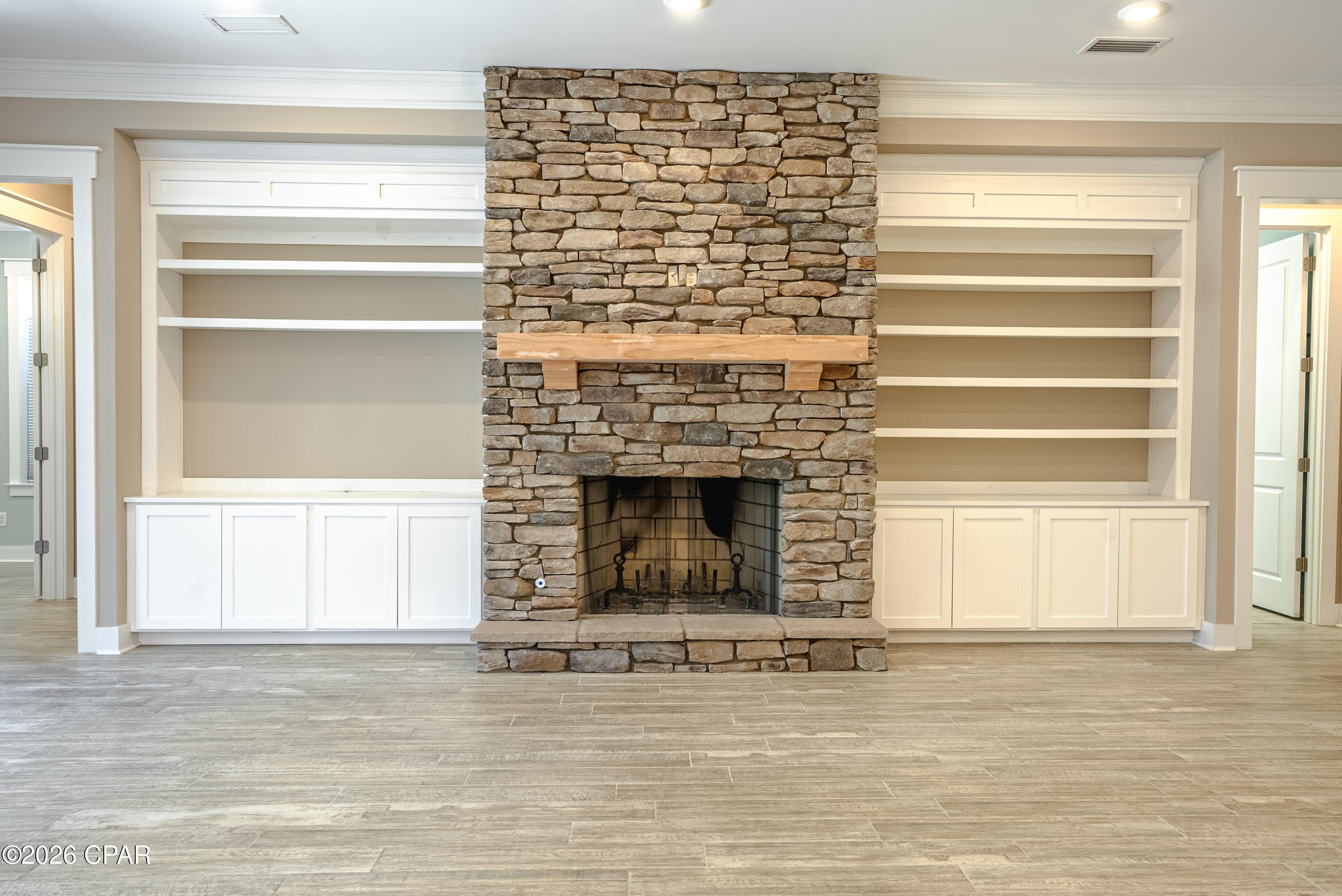 [No Recorded Subdiv] - Residential Lease