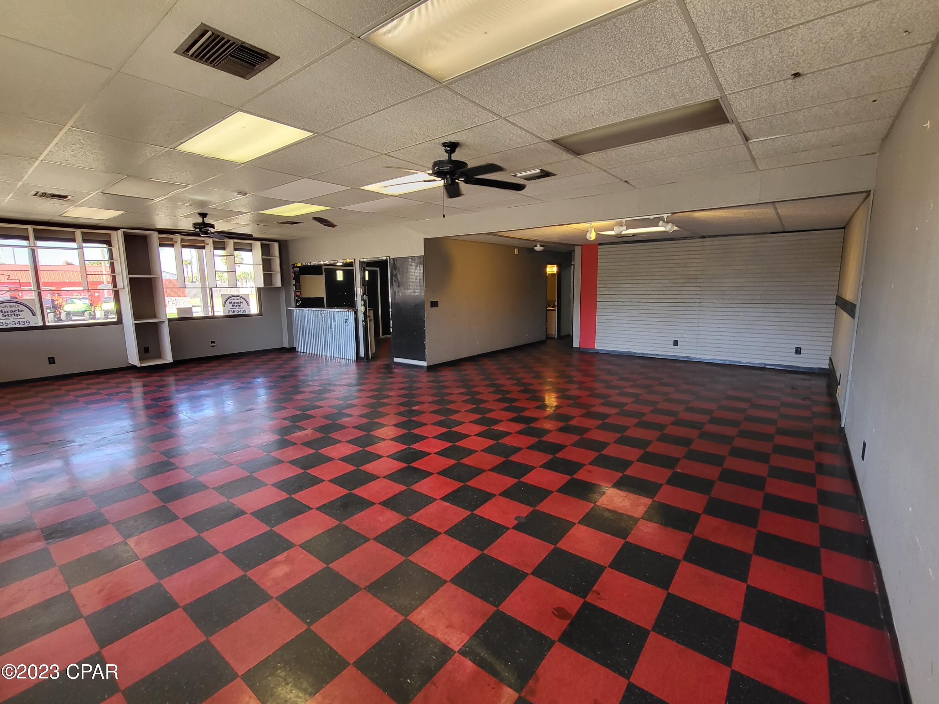 Bel Air - Commercial Sale