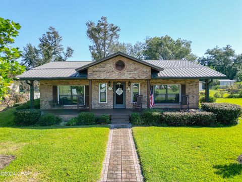 A home in Wewahitchka