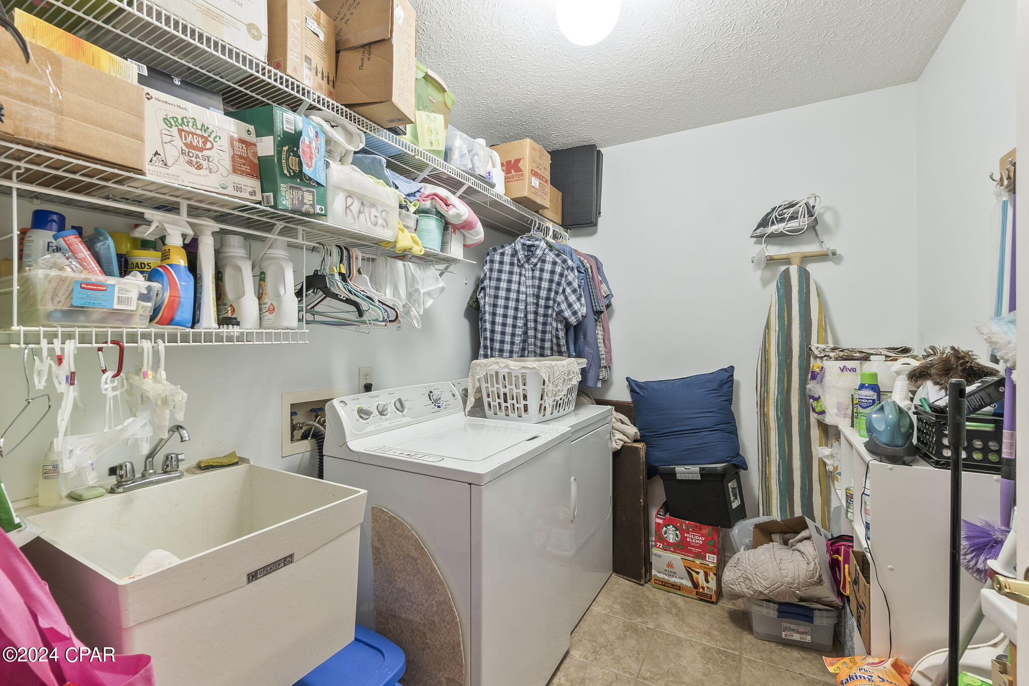 Mowat Highlands Ph X - Residential