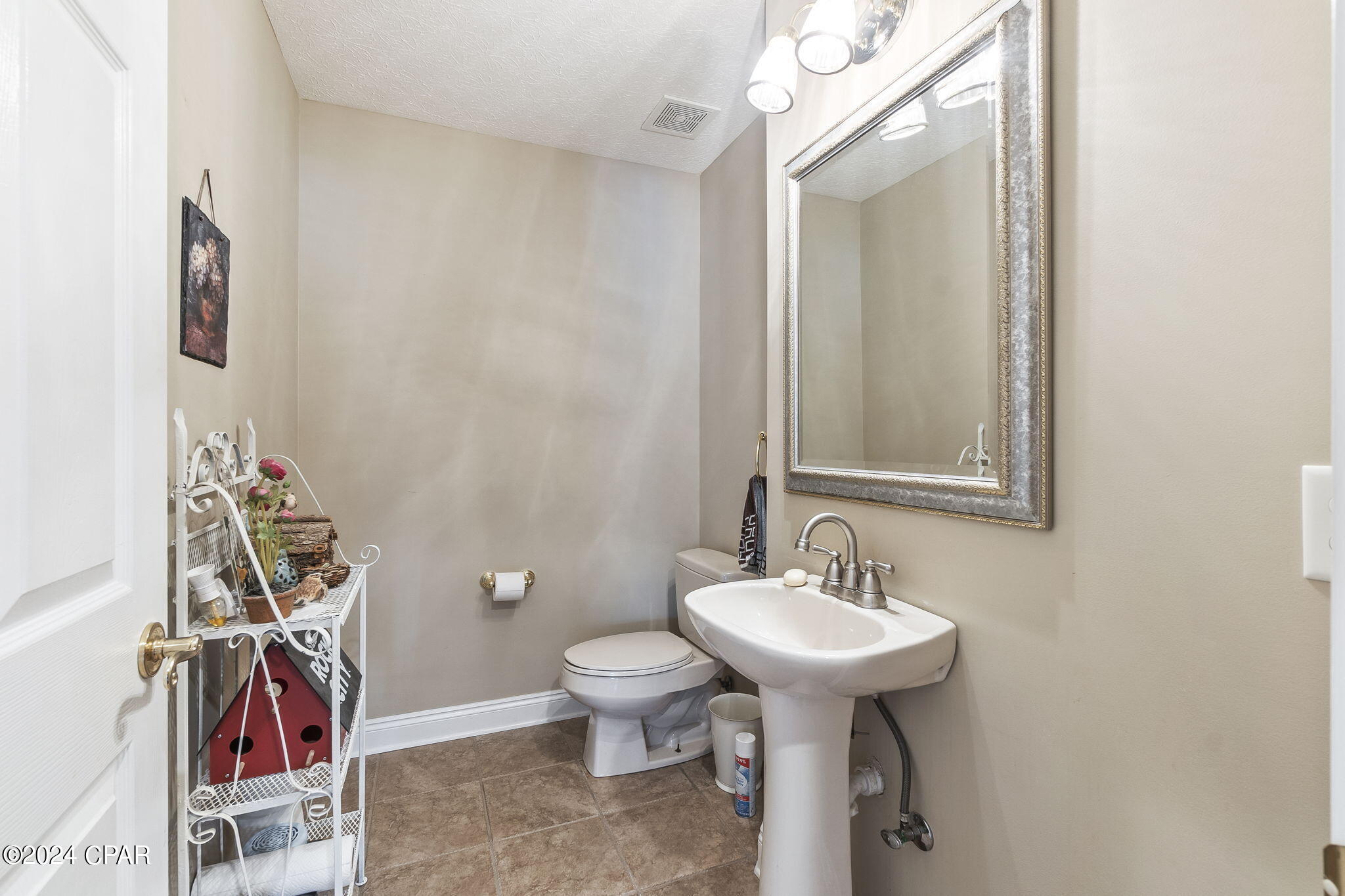 Mowat Highlands Ph X - Residential