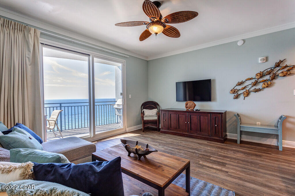 Sterling Breeze - Residential