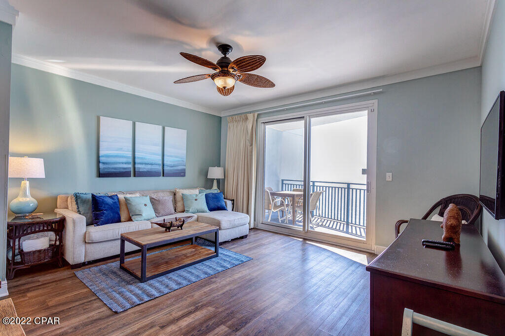 Sterling Breeze - Residential