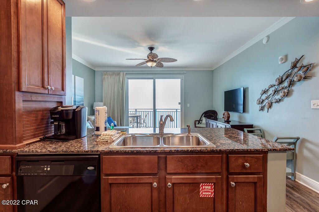 Sterling Breeze - Residential