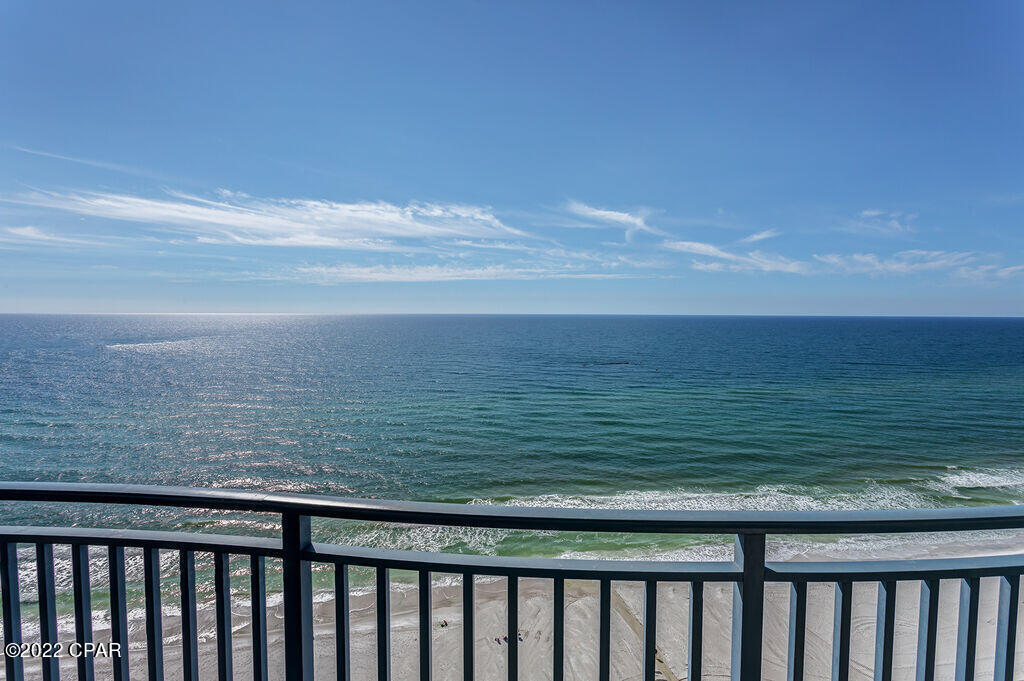 Sterling Breeze - Residential