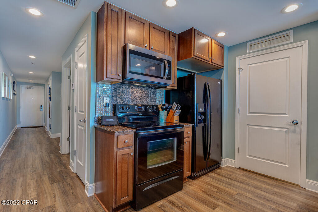 Sterling Breeze - Residential