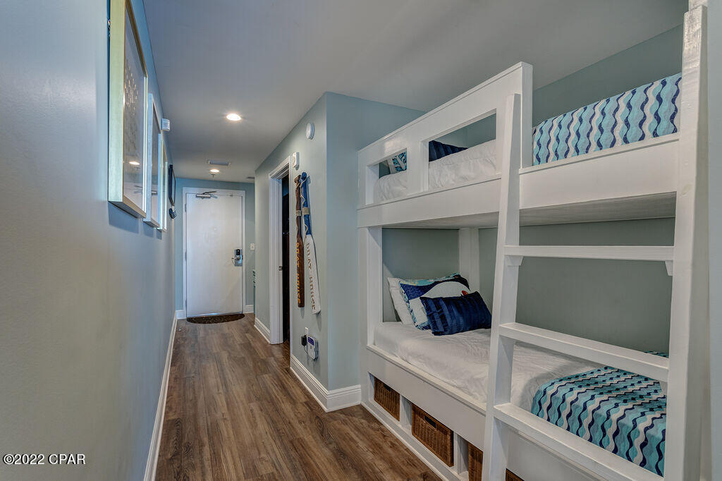 Sterling Breeze - Residential