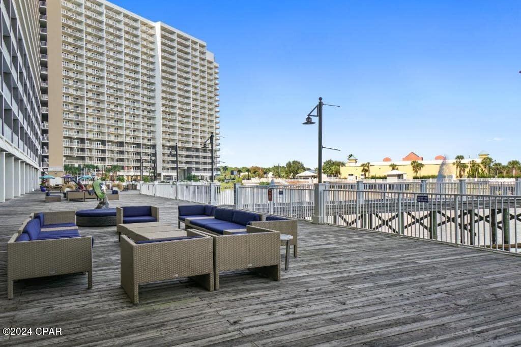 Laketown Wharf - Residential