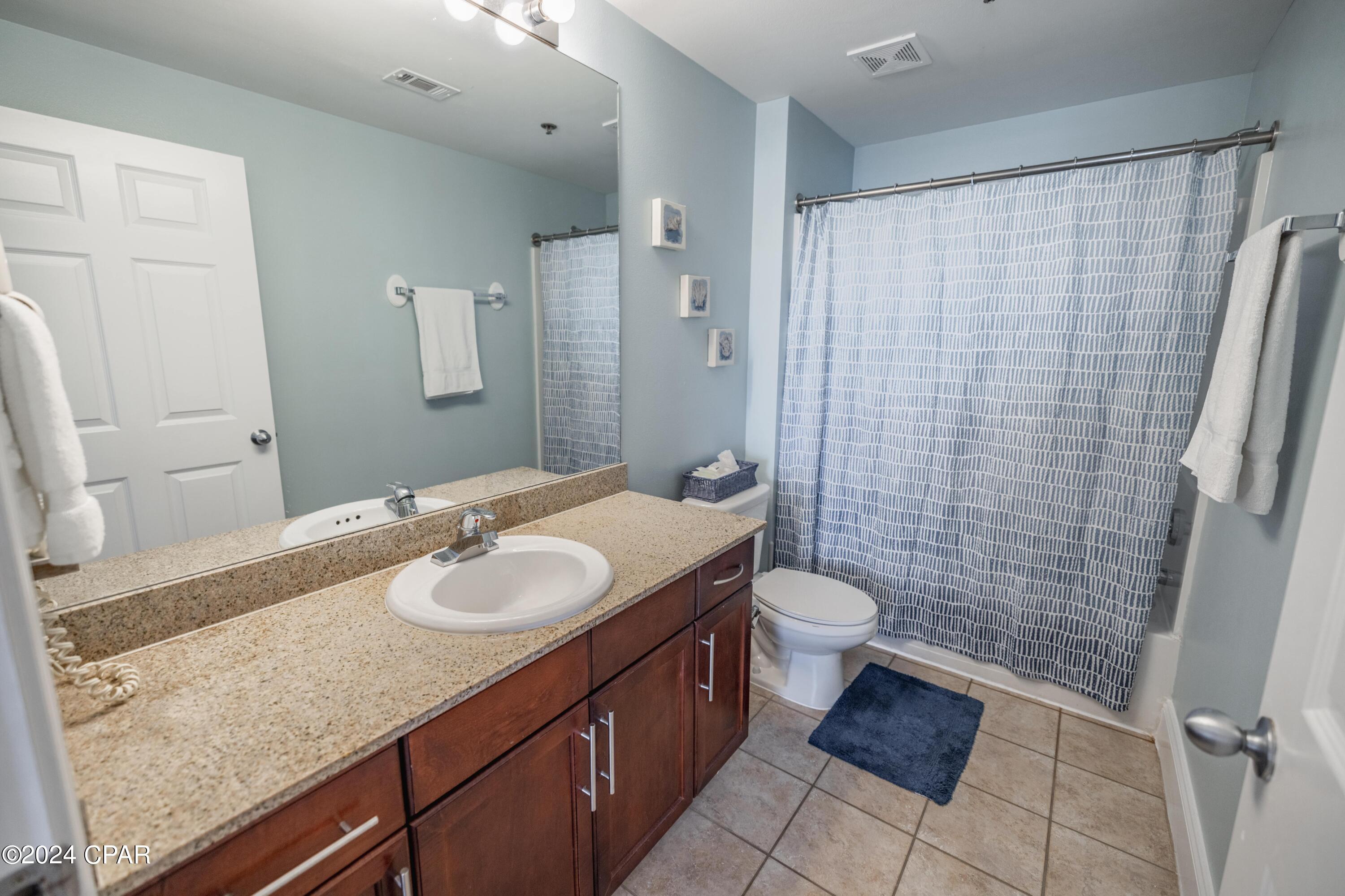 Laketown Wharf - Residential