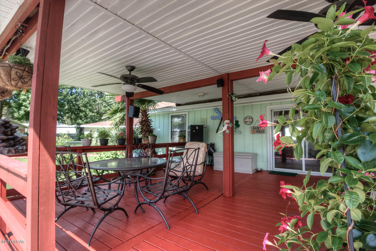 Towne & Country Lake Estates - Residential