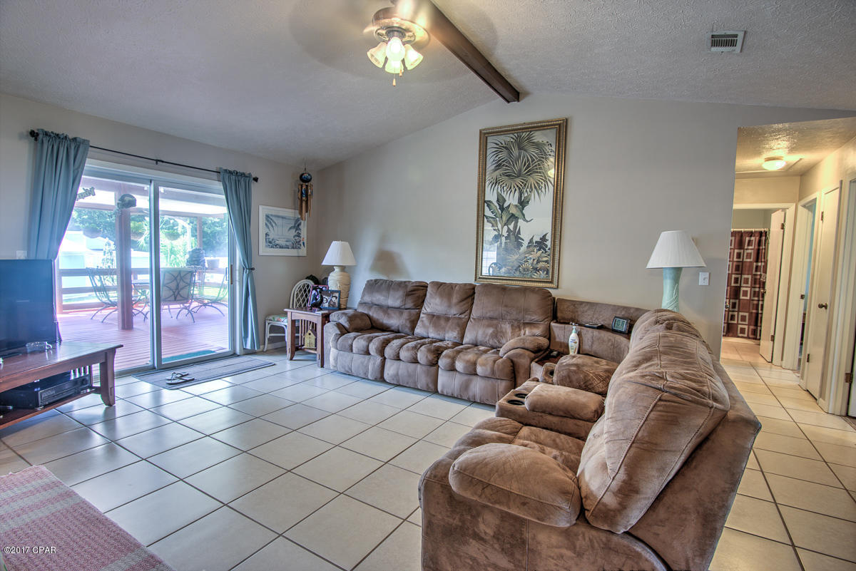 Towne & Country Lake Estates - Residential