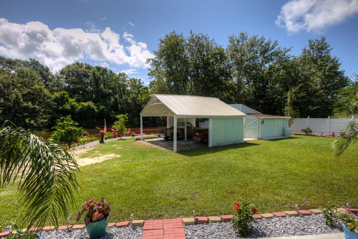 Towne & Country Lake Estates - Residential