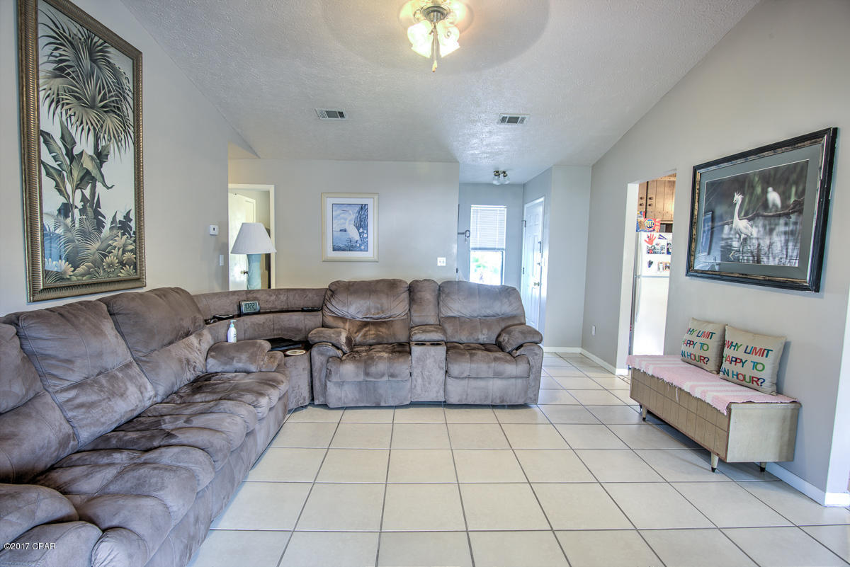 Towne & Country Lake Estates - Residential