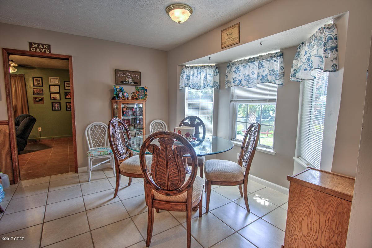 Towne & Country Lake Estates - Residential