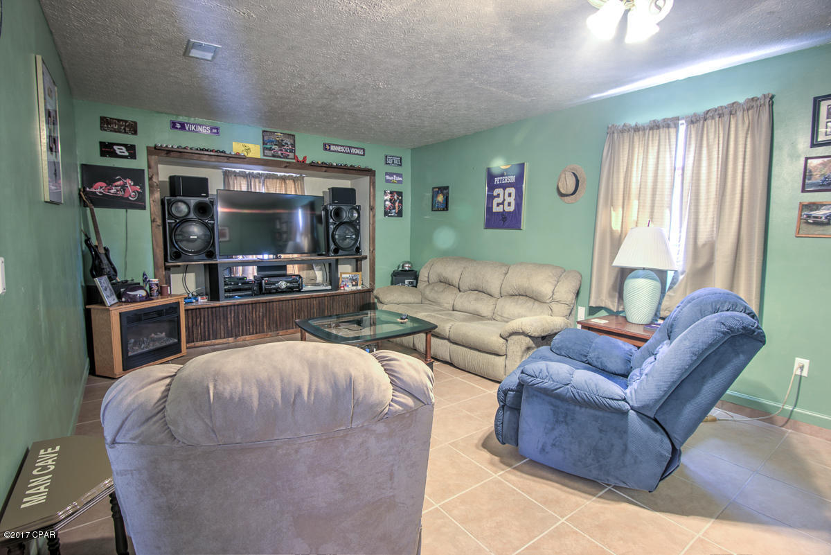 Towne & Country Lake Estates - Residential