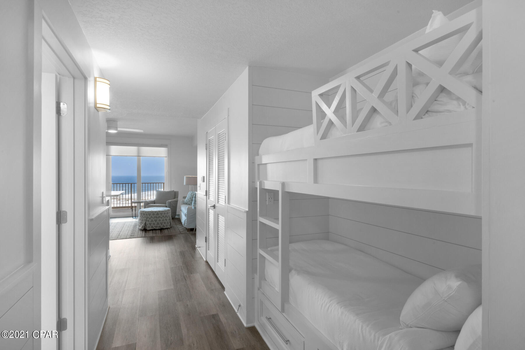 Calypso Towers III - Residential