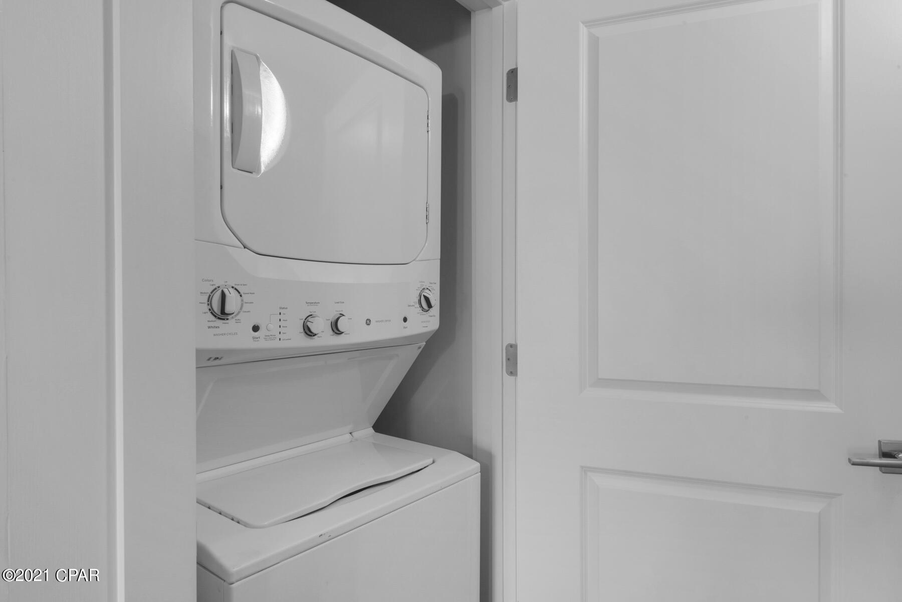 Calypso Towers III - Residential