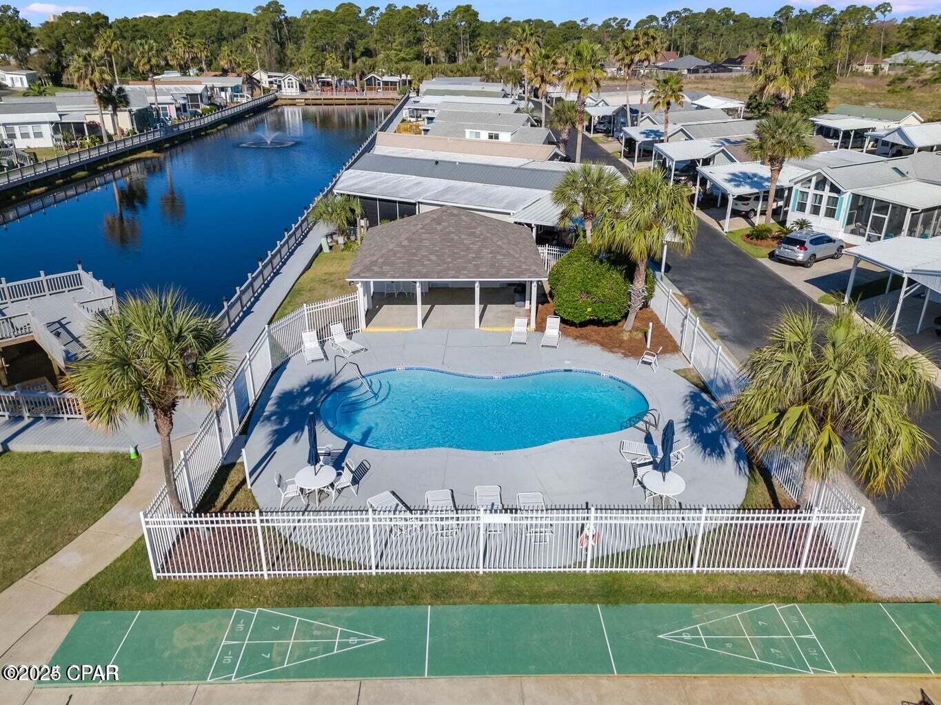 Emerald Pointe Resort - Residential