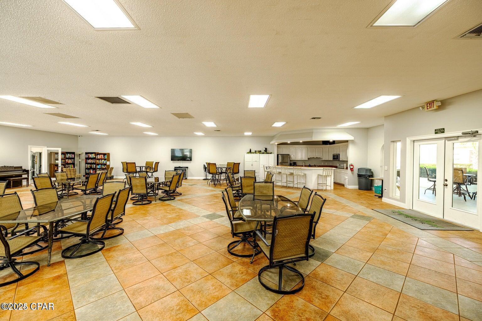 Emerald Pointe Resort - Residential