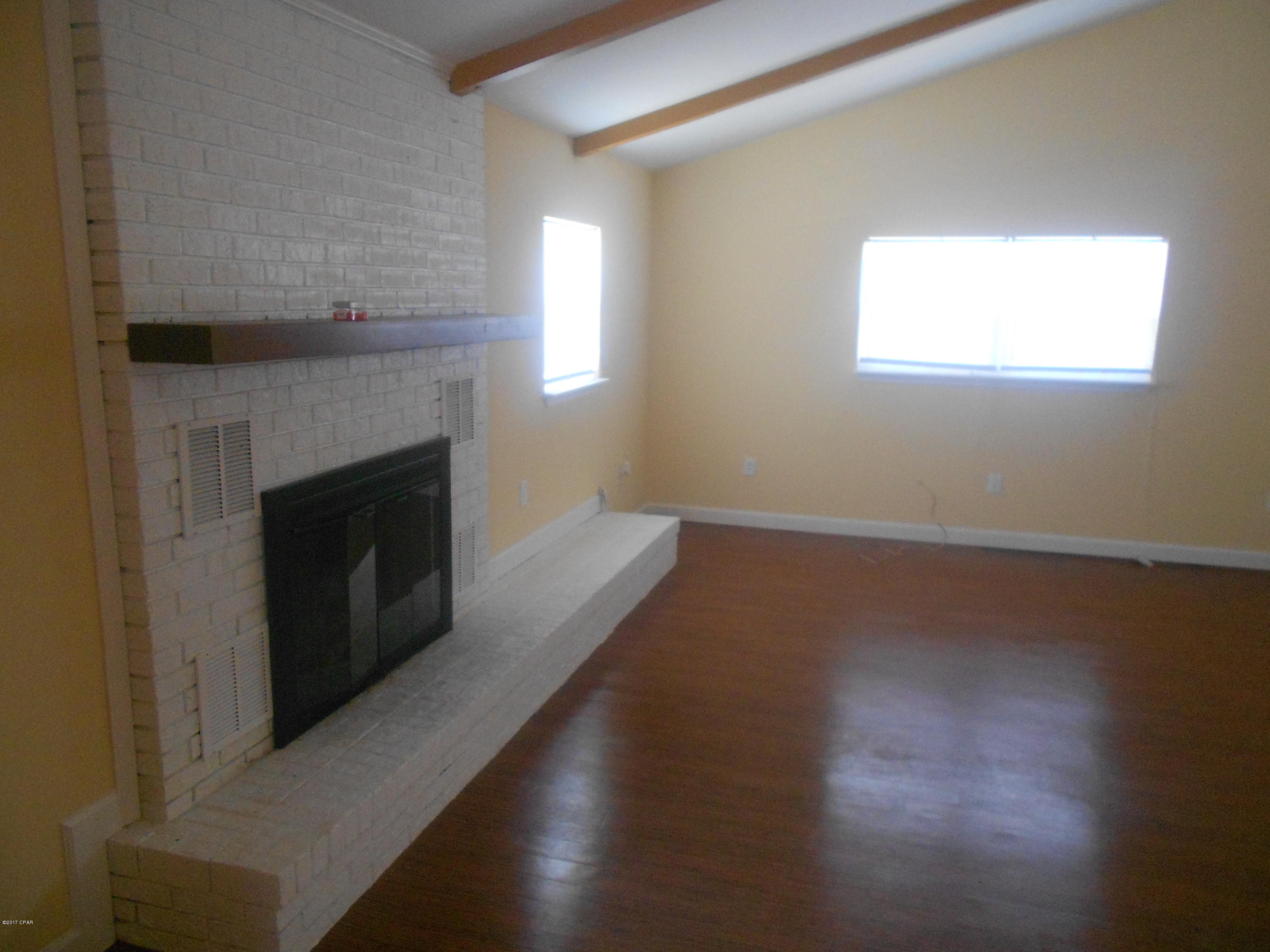 Silver Sands Beach - Residential Lease