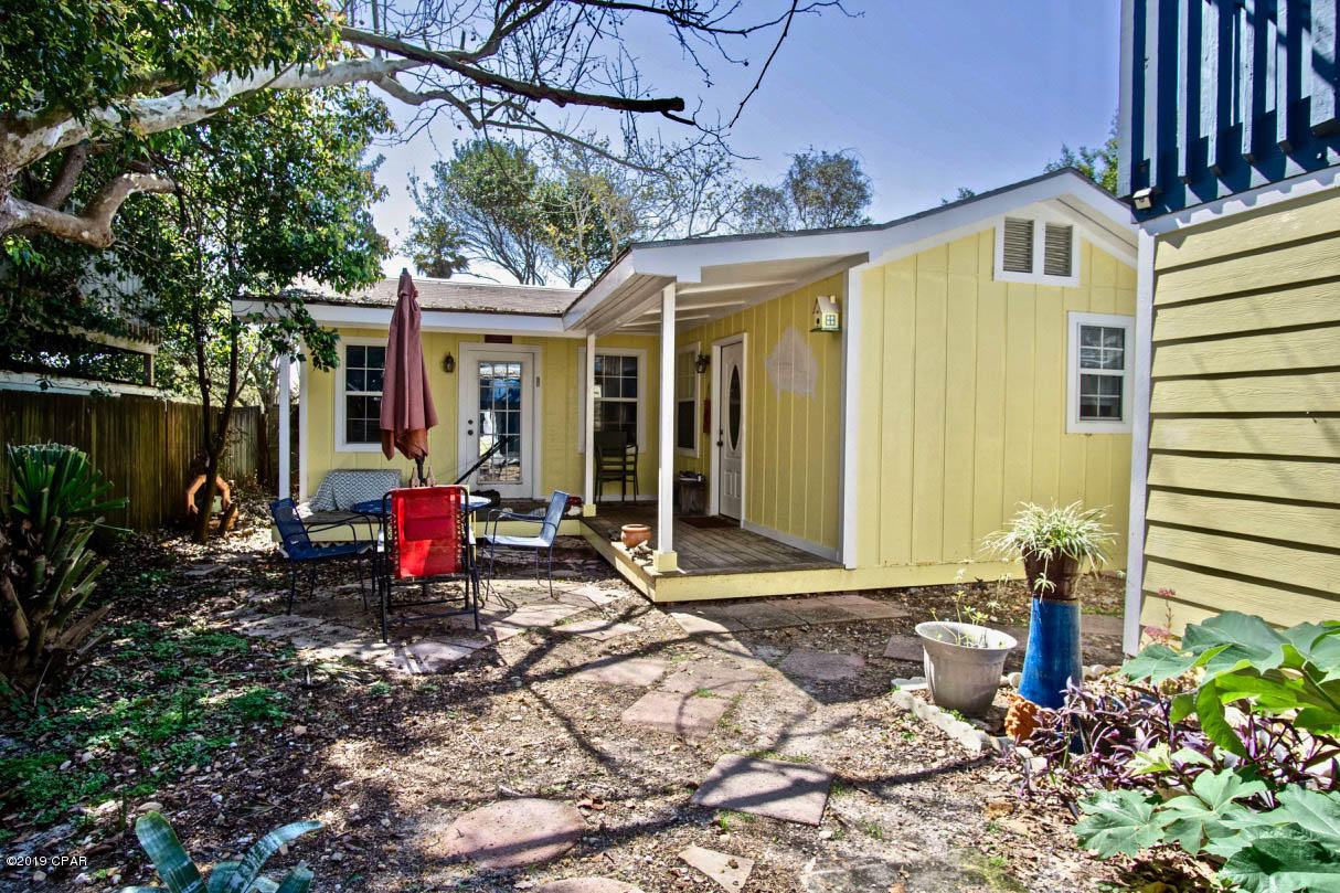 Riviera Beach - Residential